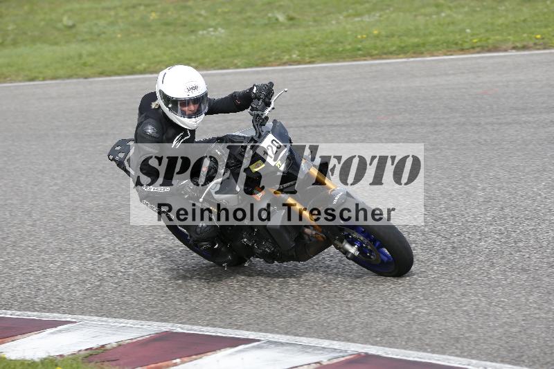/53 16.09.2025 Track Day Domi Aegerter ADR/Gruppe gelb/120